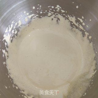 樱桃开心果香草奶酪慕斯步骤3