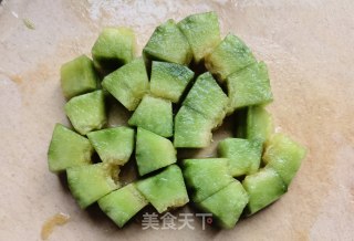 蓝莓芒果甜瓜酸奶杯步骤3