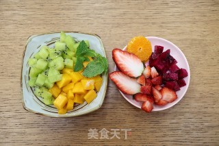 缤纷奶油水果杯步骤7