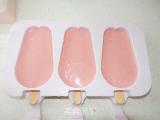 草莓雪糕步骤5