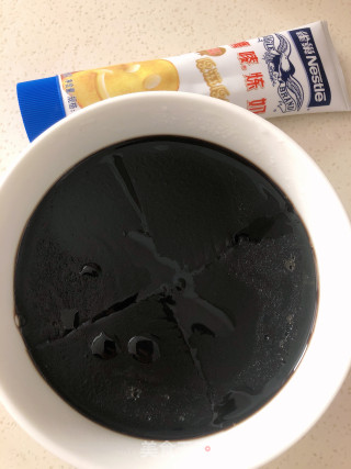 牛奶龟苓膏步骤6