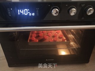 紫薯红豆蛋黄酥步骤6