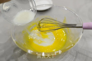 软嫩无法抗拒的【舒芙蕾松饼步骤2