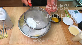 德式麻薯布丁挞，糯叽叽抹茶麻薯内陷、软嫩布丁、香浓酥脆挞皮。步骤7