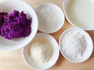 椰蓉紫薯牛奶小方步骤1
