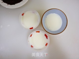 草莓牛奶布丁❗️饭后自制小甜品步骤5