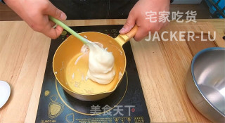 超简单牛奶麻薯球，材料简单、制作方便，软软糯糯真好吃。步骤3