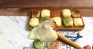 超简单牛奶麻薯球，材料简单、制作方便，软软糯糯真好吃。步骤10
