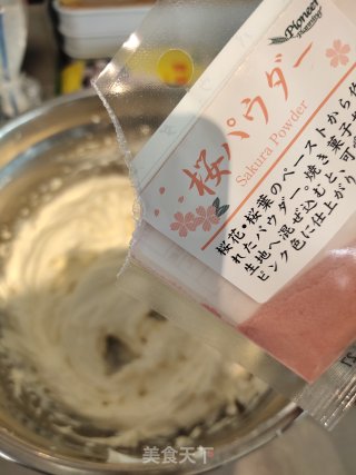 樱花提拉米苏步骤4