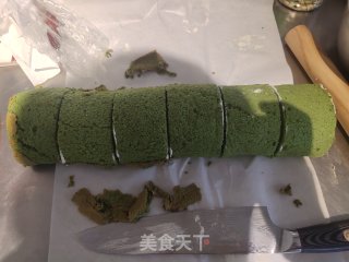 抹茶草莓卷步骤13