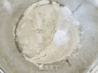 糯叽叽的黑芝麻白玉丸子步骤2