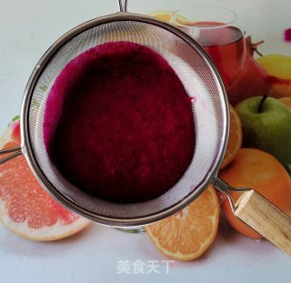 红火龙果玫瑰卷步骤5
