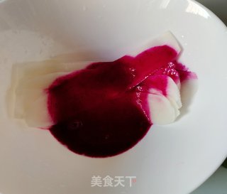 红火龙果玫瑰卷步骤8