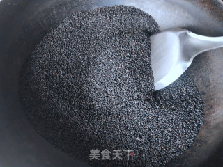 乌发养生黑芝麻丸步骤5