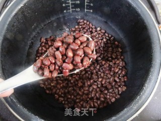 饭后甜品牛奶红豆汤❗️暖心又暖胃步骤3