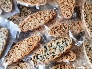 芝麻脆米船步骤10