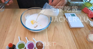 萌萌猫爪麻薯，软软萌萌，香甜软糯，不容错过的新年小甜品。步骤4