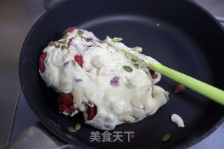 果仁草莓干牛轧糖步骤8
