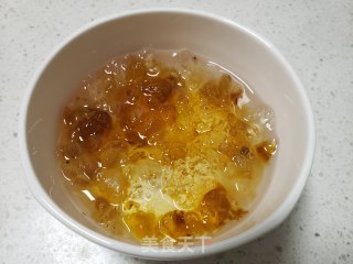 冰糖炖桃胶步骤3