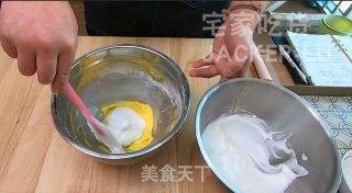 日式焦糖布丁烧，蛋糕层松软，布丁层甜蜜滑嫩，超级治愈的小甜品。步骤20