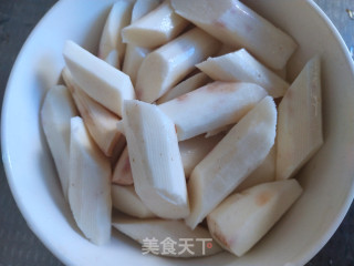山药黑米卷步骤2