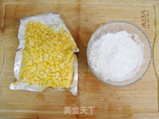 黄金玉米烙❗️香甜玉米烙❤️饭店大菜在家轻松搞定步骤1