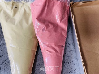 高颜值圣诞双色蛋糕卷步骤12