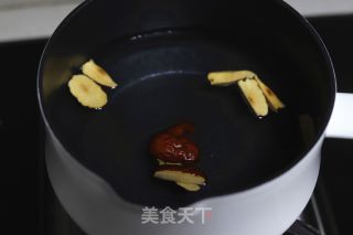 酒酿红糖圆子步骤3