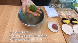 圣诞双色泡芙塔，高颜值外表，超甜蜜的奶油，酥脆的泡芙。步骤6