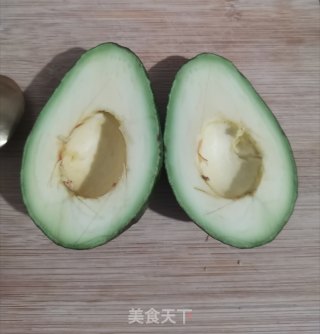 牛油果泡酸奶步骤3