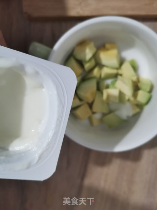 牛油果泡酸奶步骤5
