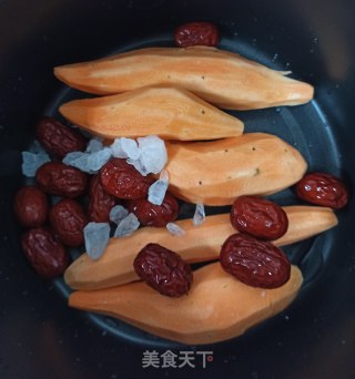 冰糖红枣炖蜜薯步骤2
