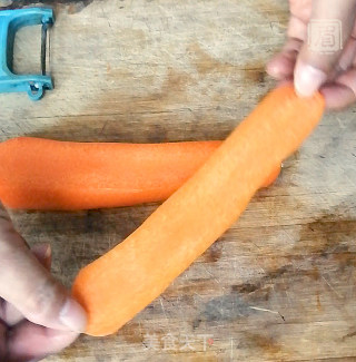 装饰用胡萝卜蜜饯 步骤1