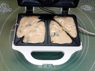 三明治机不做三明治：蔓越莓香橙三角饼步骤9