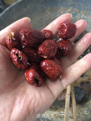 玫瑰黑糖姜枣膏步骤7