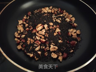 黑芝麻红枣核桃糕步骤4