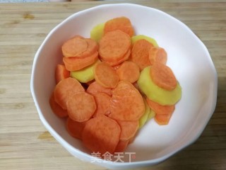 低脂营养丰富的美食～红薯千层塔步骤2