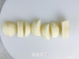 红酒烩梨步骤3