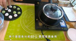双色抹茶善哉，甜蜜回甘的让人回味，冬天来一碗，非常的小确幸。步骤6