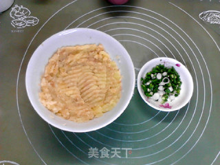 葱香黑椒土豆华夫饼步骤2