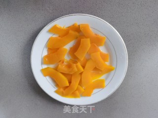 美容补血的南瓜丸子酒酿步骤2