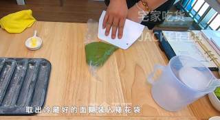抹茶雪茄费南雪，满屋弥漫着浓郁香味，口感层次特别丰富。步骤9