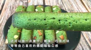 抹茶雪茄费南雪，满屋弥漫着浓郁香味，口感层次特别丰富。步骤14