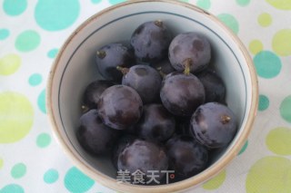 自制葡萄果冻步骤1 自制葡萄果冻步骤1