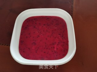 火龙果椰蓉小方步骤6