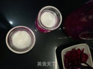 火龙果汁酸奶步骤4