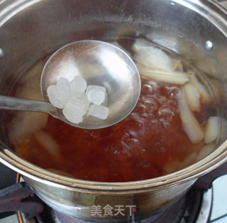 汤羹——桃胶炖梨步骤6 汤羹——桃胶炖梨步骤6