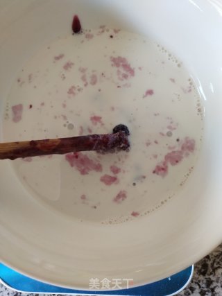 蓝莓慕斯蛋糕步骤3
