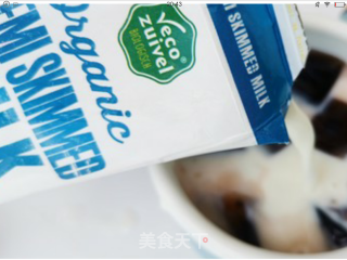 蓝莓撞奶步骤10 蓝莓撞奶步骤10