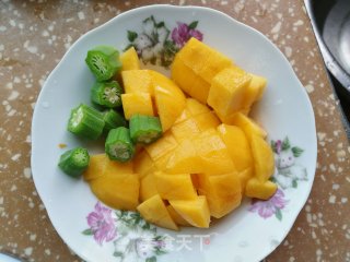 黄桃酸奶步骤2